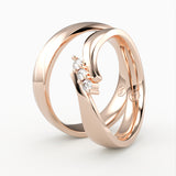 Vielsesringe med Elegant Bølget Design og 3 Diamant Sten - EG 58