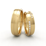 Guld vielsesringe med hævet blank kant og diamantstribe – EG33