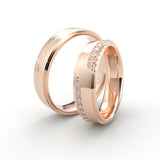 Rosaguld vielsesringe med hævet poleret kant og diamantstribe – EG33 - sides
