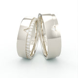 Vielsesringe i hvidguld med pilform og diamanter – EG36