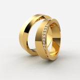 Guld vielsesringe med pavédiamanter og poleret overflade – EG02