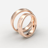 Vielsesringe i børstet rosaguld med 5 gradueringsdiamanter – EG19