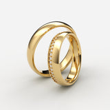 Elegante vielsesringe i guld med pavé-satte diamanter og rund profil – EG20