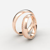 Elegante vielsesringe i rosaguld med pavébesatte diamanter og rund profil – EG20