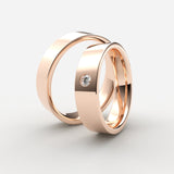 Rosaguld vielsesringe med flad profil og besat diamant – EG30