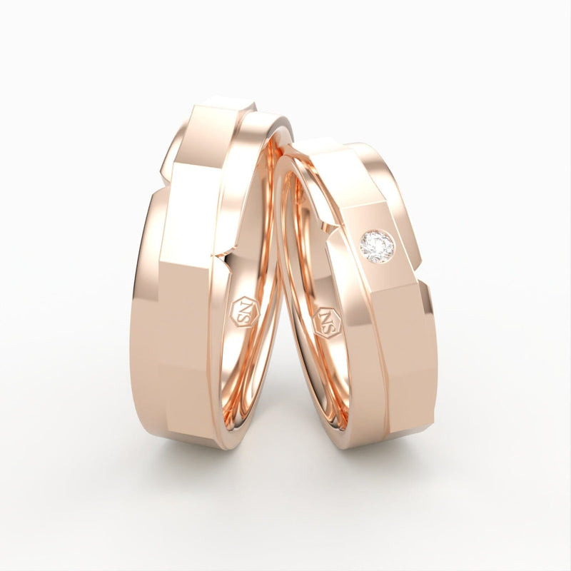 Facetslebne vielsesringe i rosaguld med diamanter – EG34